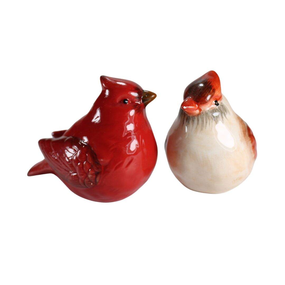 Cardinal salt and pepper shakers